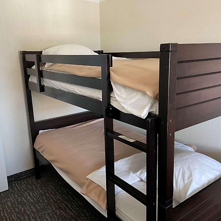 אדמונטון Best Western Cedar Park Inn מראה חיצוני תמונה