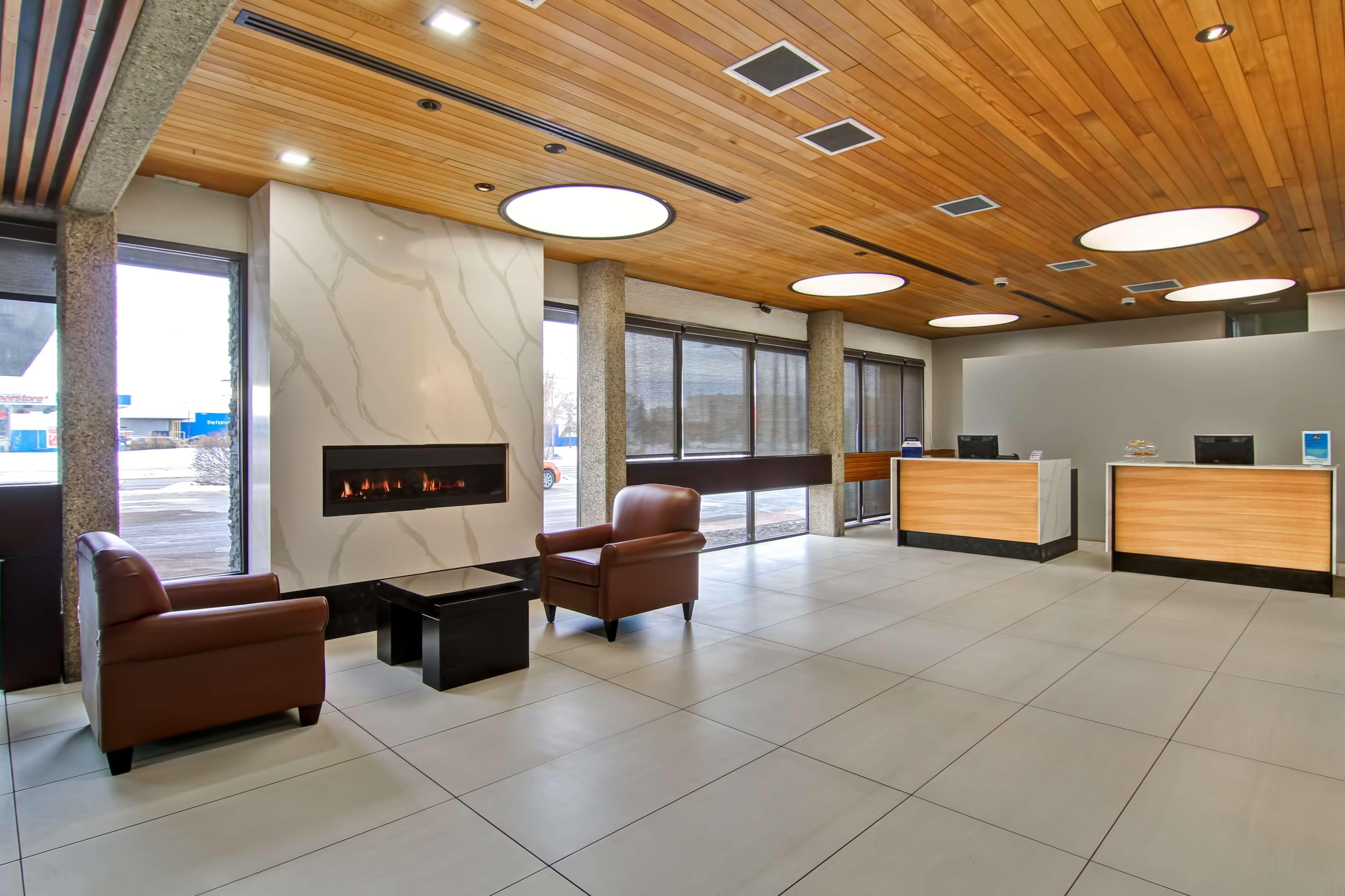אדמונטון Best Western Cedar Park Inn מראה חיצוני תמונה