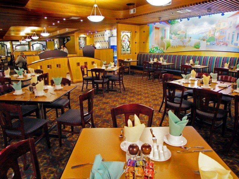 אדמונטון Best Western Cedar Park Inn מסעדה תמונה
