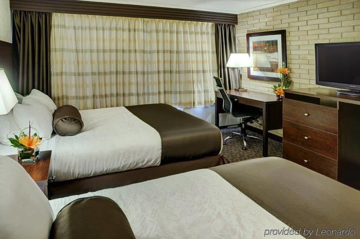 אדמונטון Best Western Cedar Park Inn מראה חיצוני תמונה