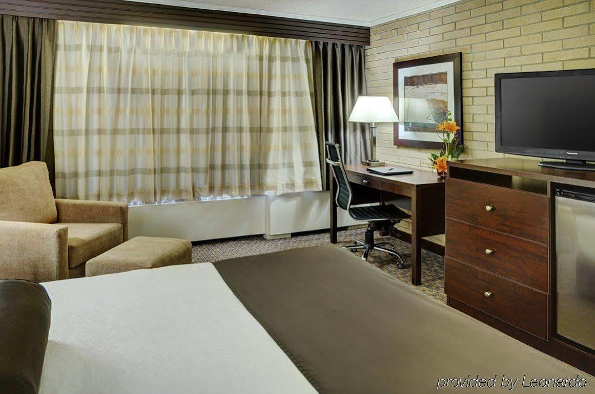 אדמונטון Best Western Cedar Park Inn מראה חיצוני תמונה